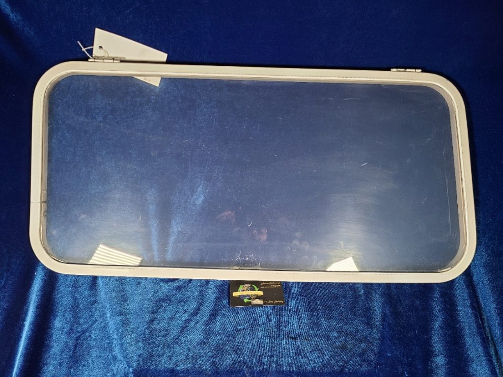 WINDOW ASSY R/H (FRAME, HINGES, GLASS)