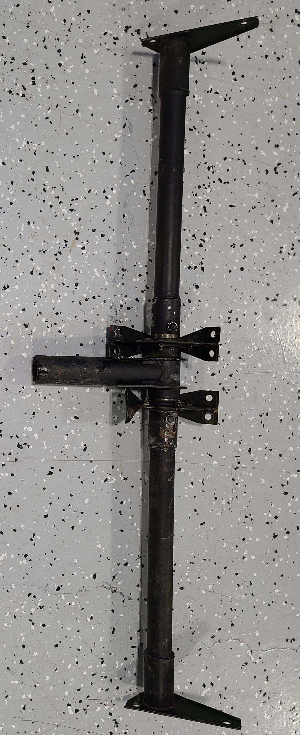 TORQUE TUBE & YOKE ASSY