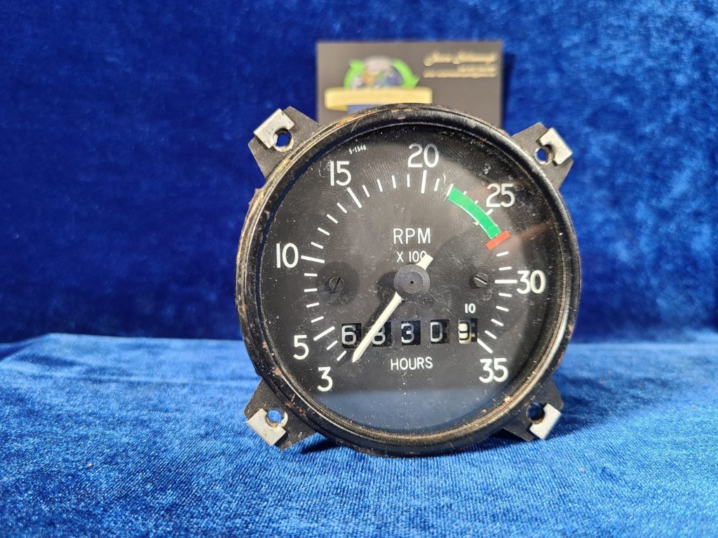 TACHOMETER - JET ELECTRONICS AND TECHNOLOGY/BFG