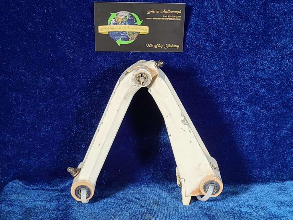 UPPER & LOWER LINK ASSY C/W STOP LUG