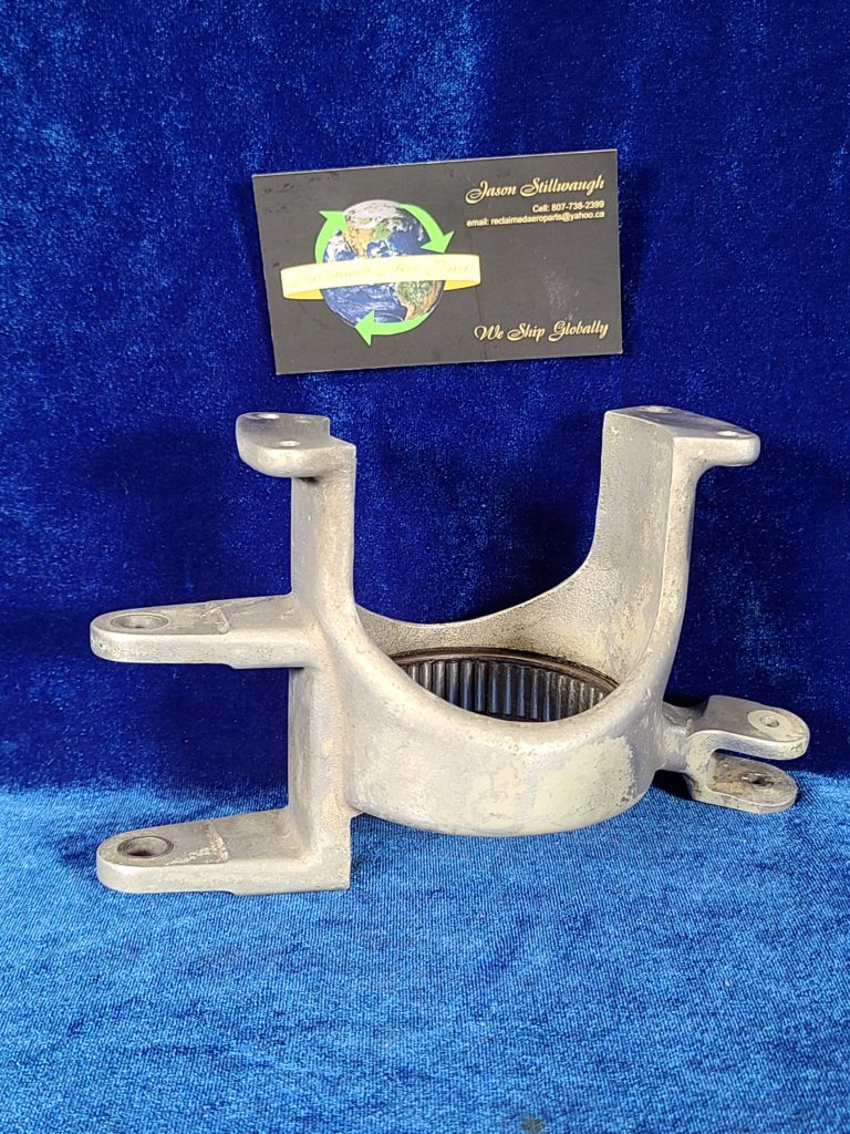 TORQUE ARM ASSY - NOSE GEAR STEERING (0743604-496 CAST)