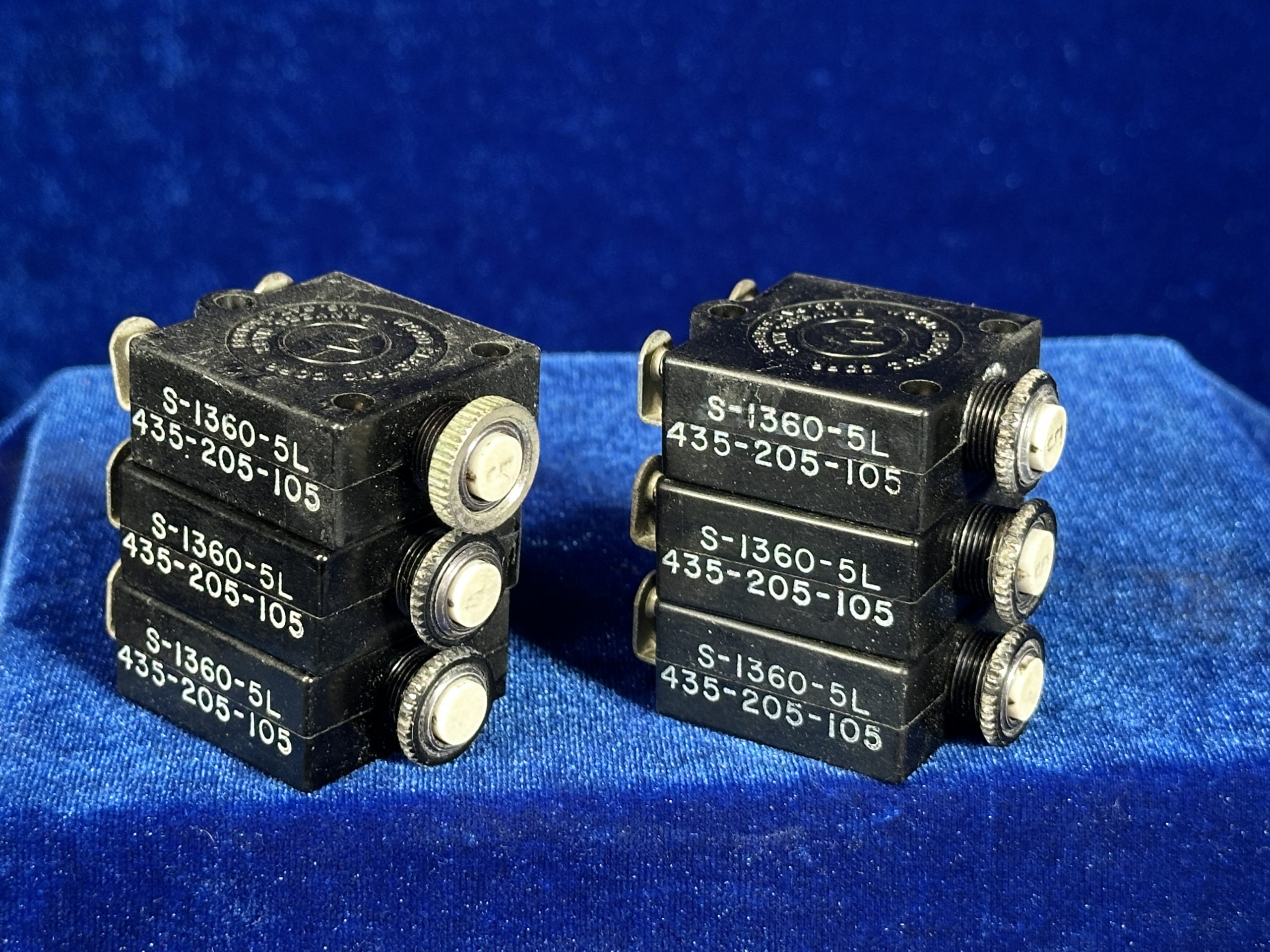 CIRCUIT BREAKER - 5amp (WOOD ELECTRIC CORP.) QTY 6
