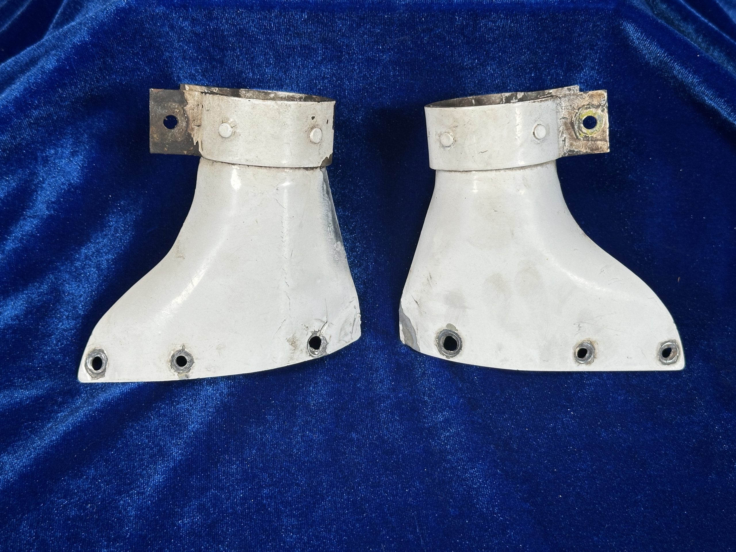 COVER PLATE ASSY - MLG SET LH & RH