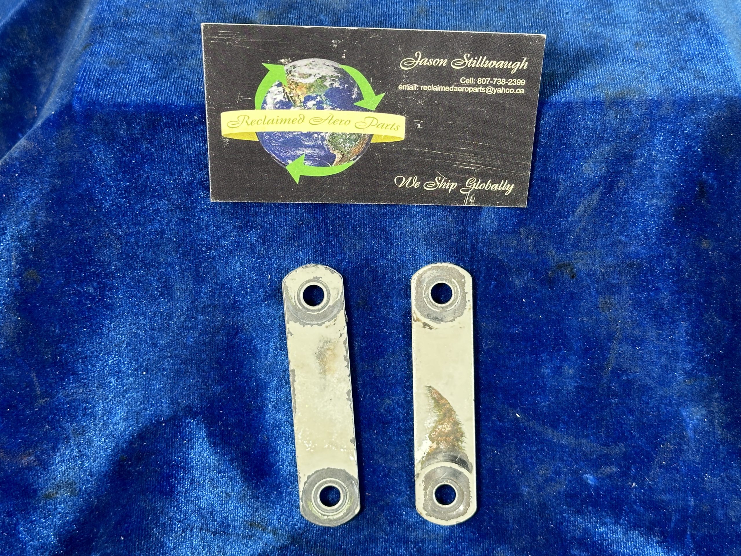 LINK - UPPER CONNECTING MAIN GEAR (QTY 2)