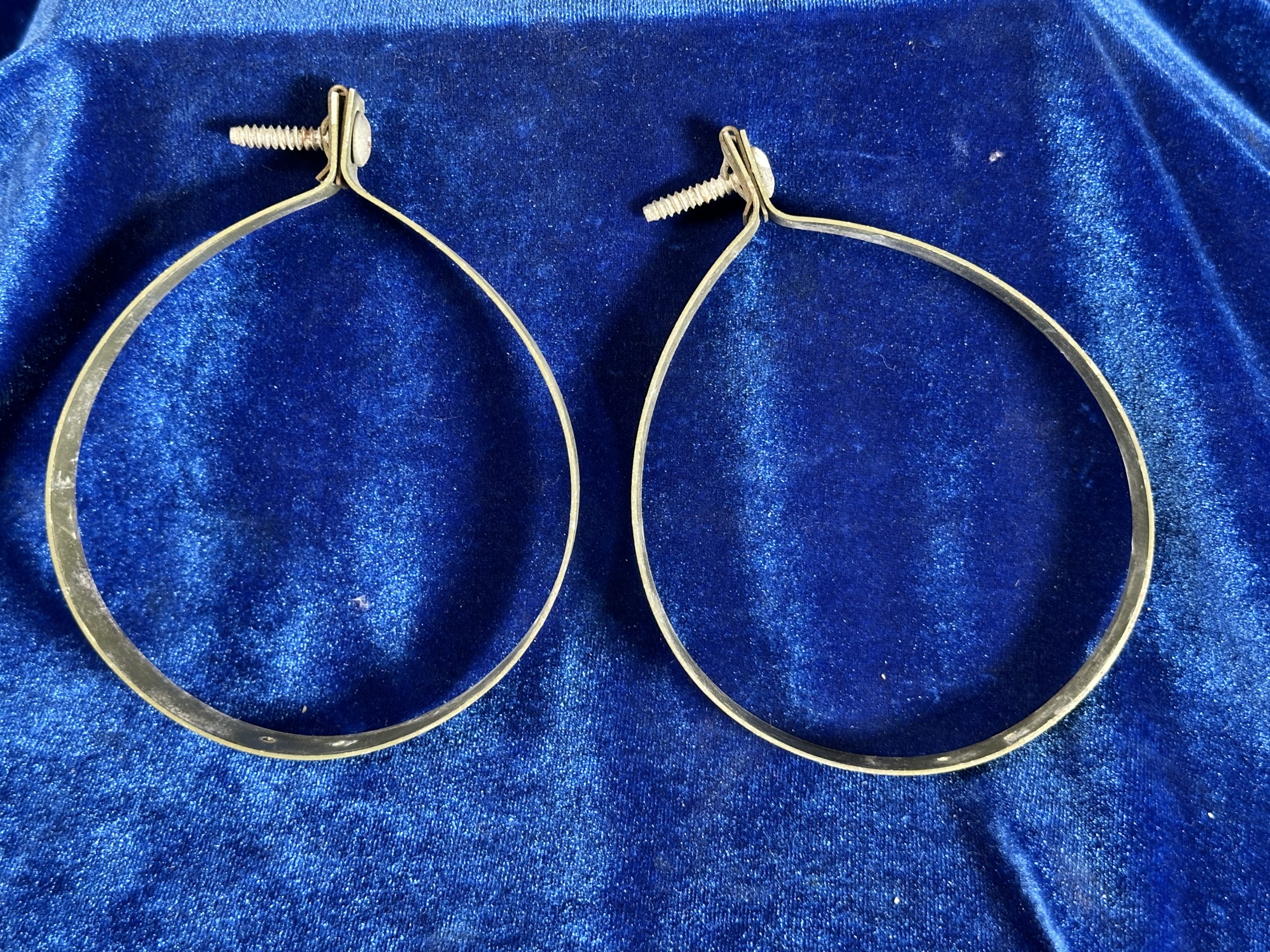 CLAMP - FRESH AIR SILENCER REAR VENTS (QTY 2)