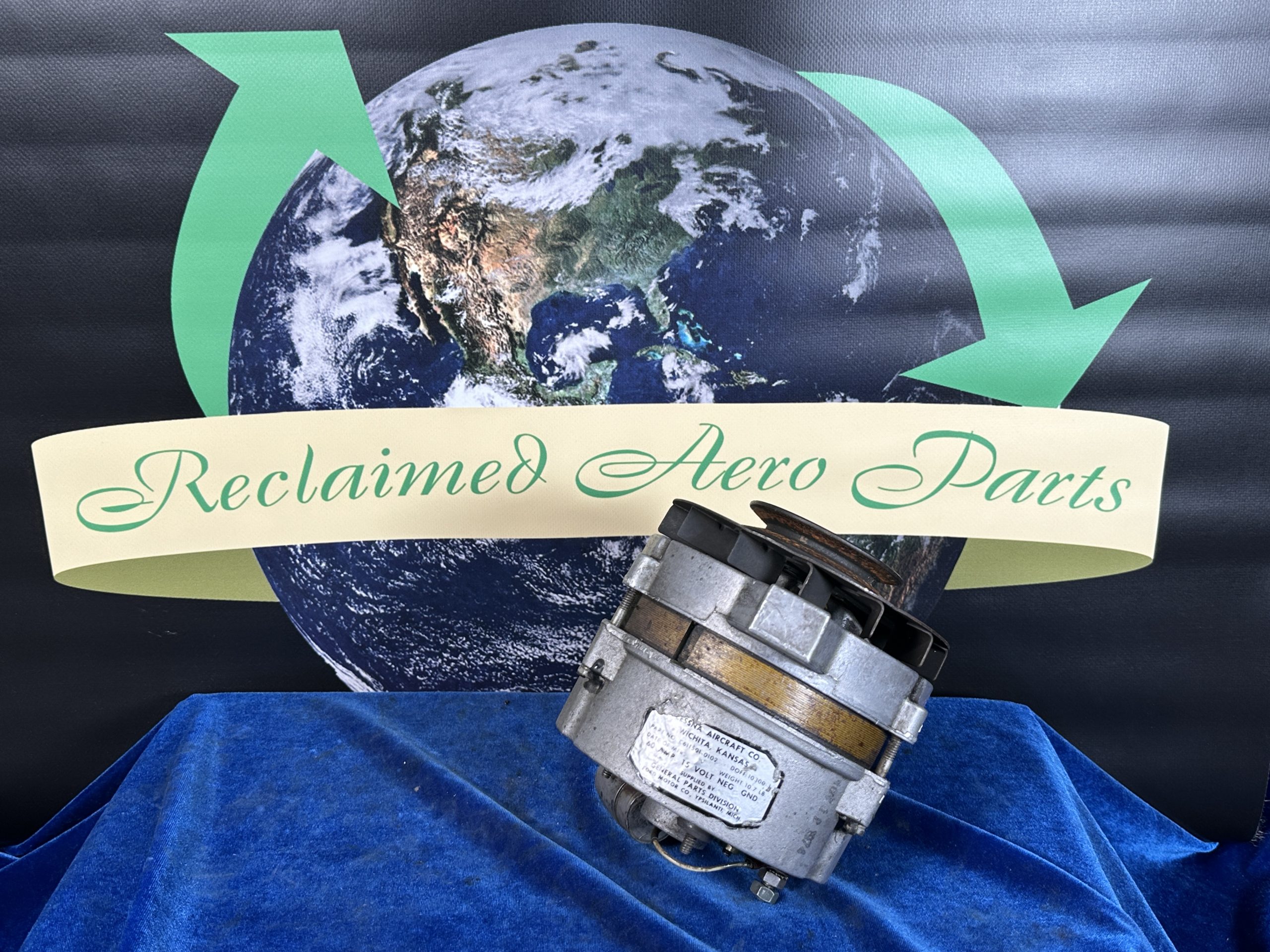 ALTERNATOR 12volt 60amp  FUNCTIONAL