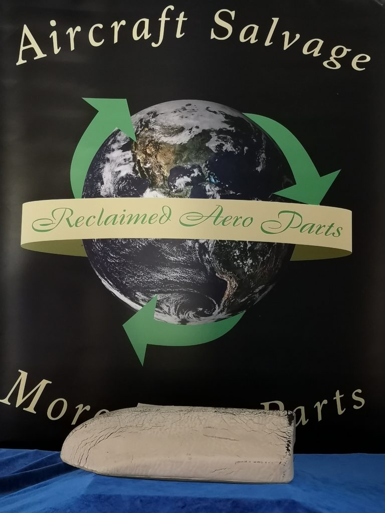 ARMREST CO-PILOT DOOR