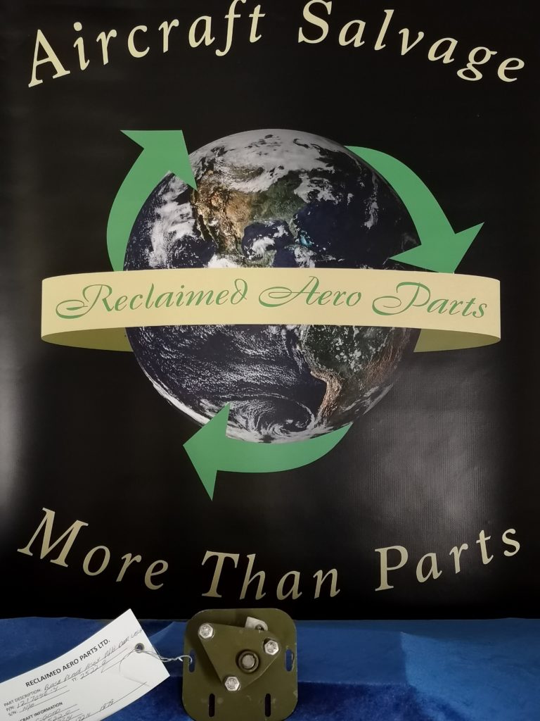 BASE PLATE ASSY R/H DOOR LATCH