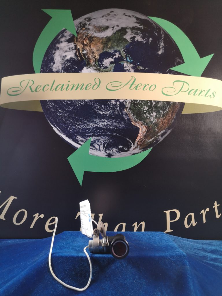 COCKPIT MAP LIGHT (MFG GRIMES)(1 OF 2)