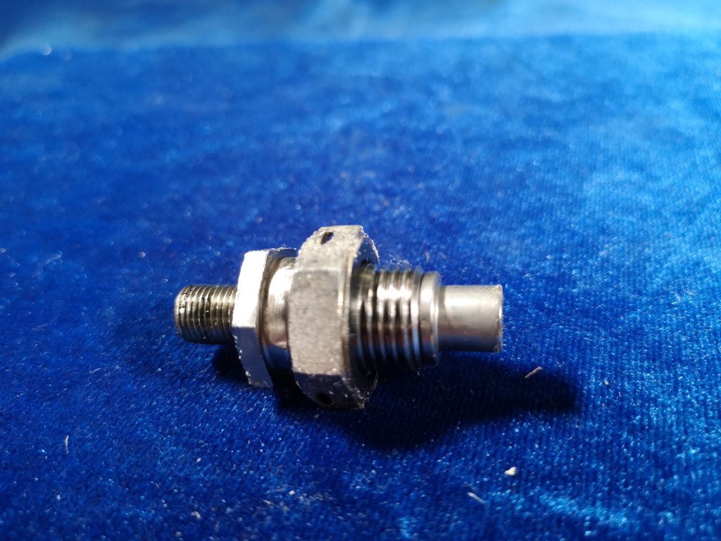 STRUT VALVE