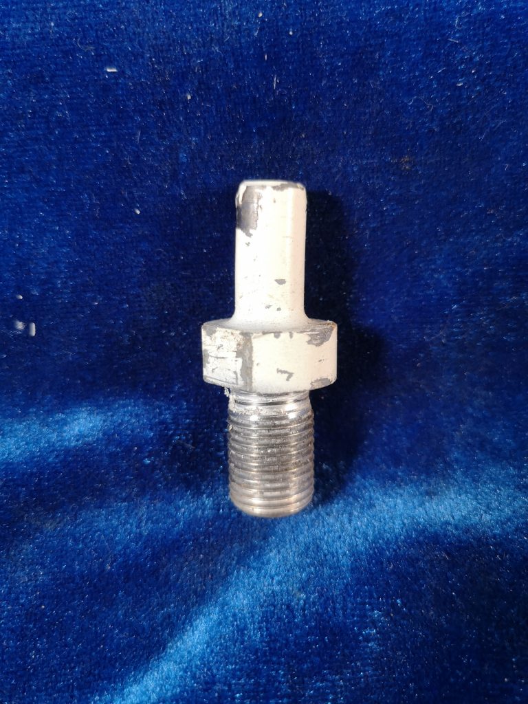 STUD, NOSE GEAR PICK-UP