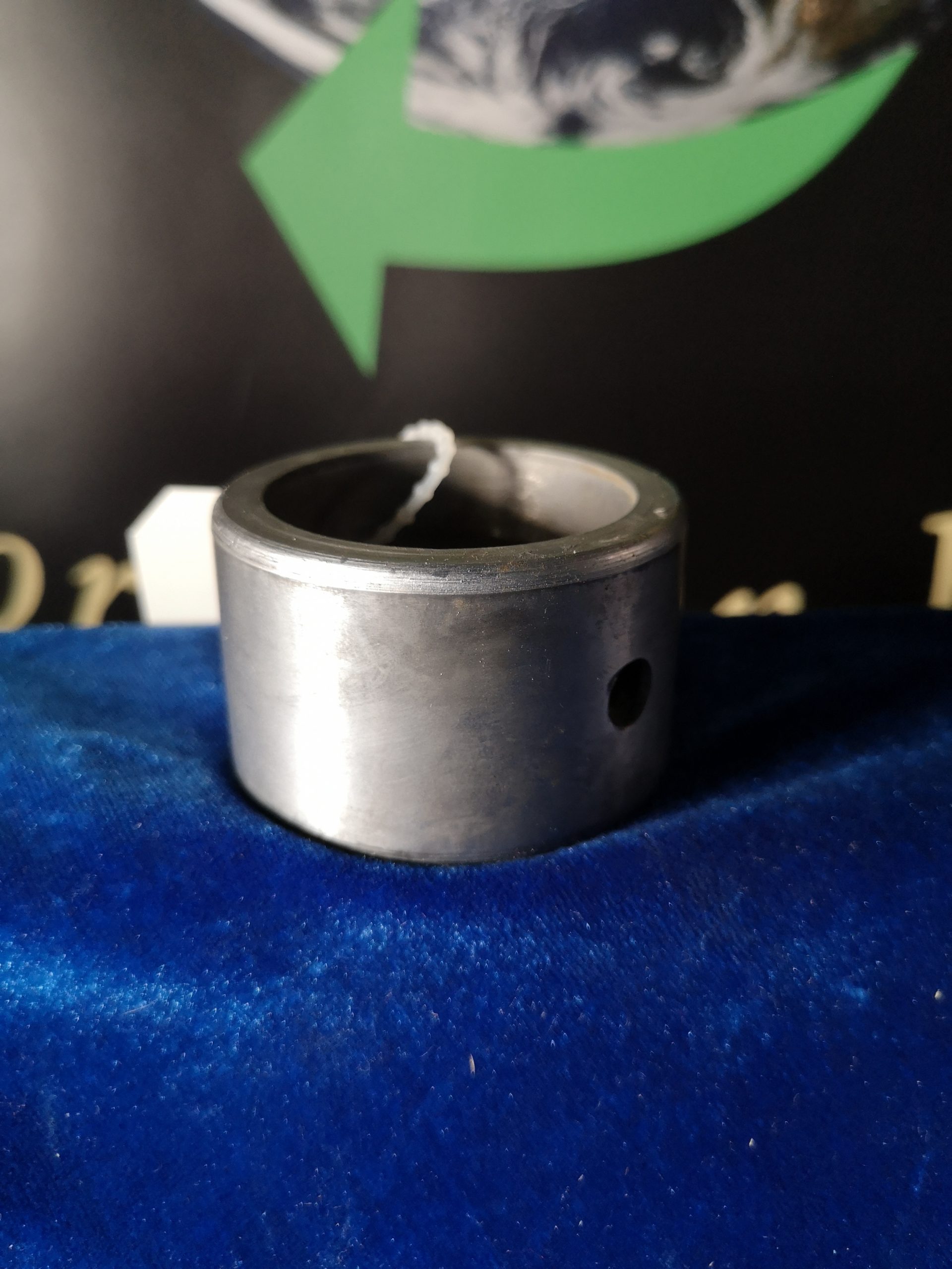 BEARING (LANDING GEAR STRUT TUBE UPPER)