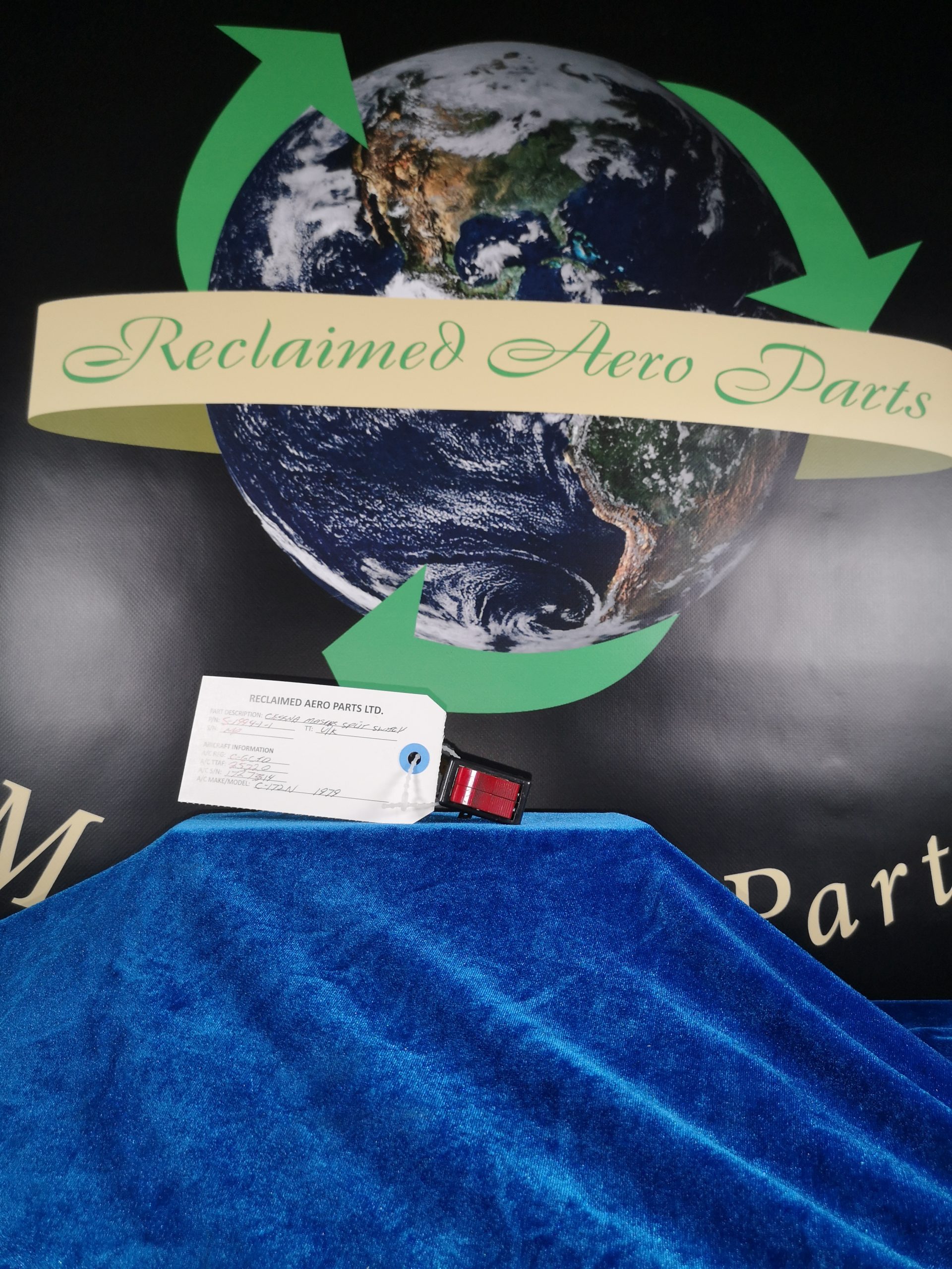 CESSNA MASTER SPLIT SWITCH