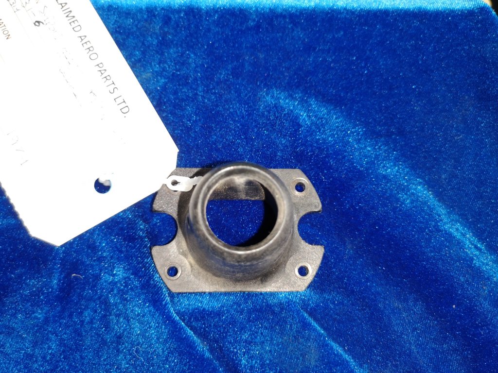 SUPPORT COLLAR, CONTROL ARM L/H