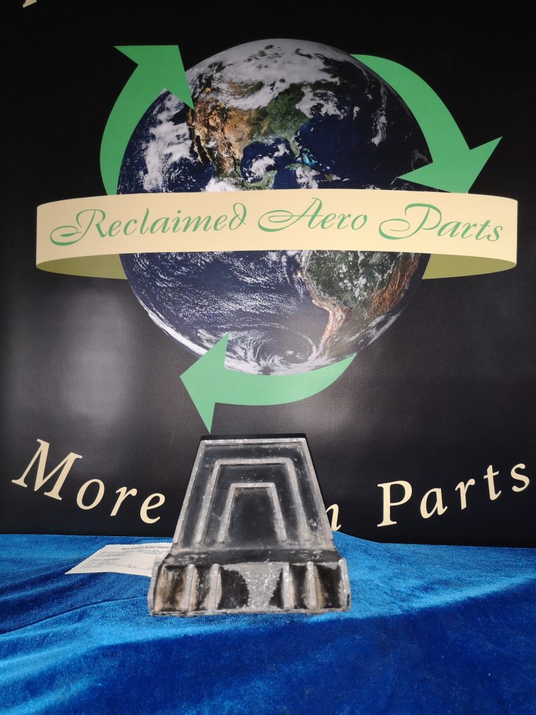 BREAK AND RUDDER PEDAL, PILOT R/H