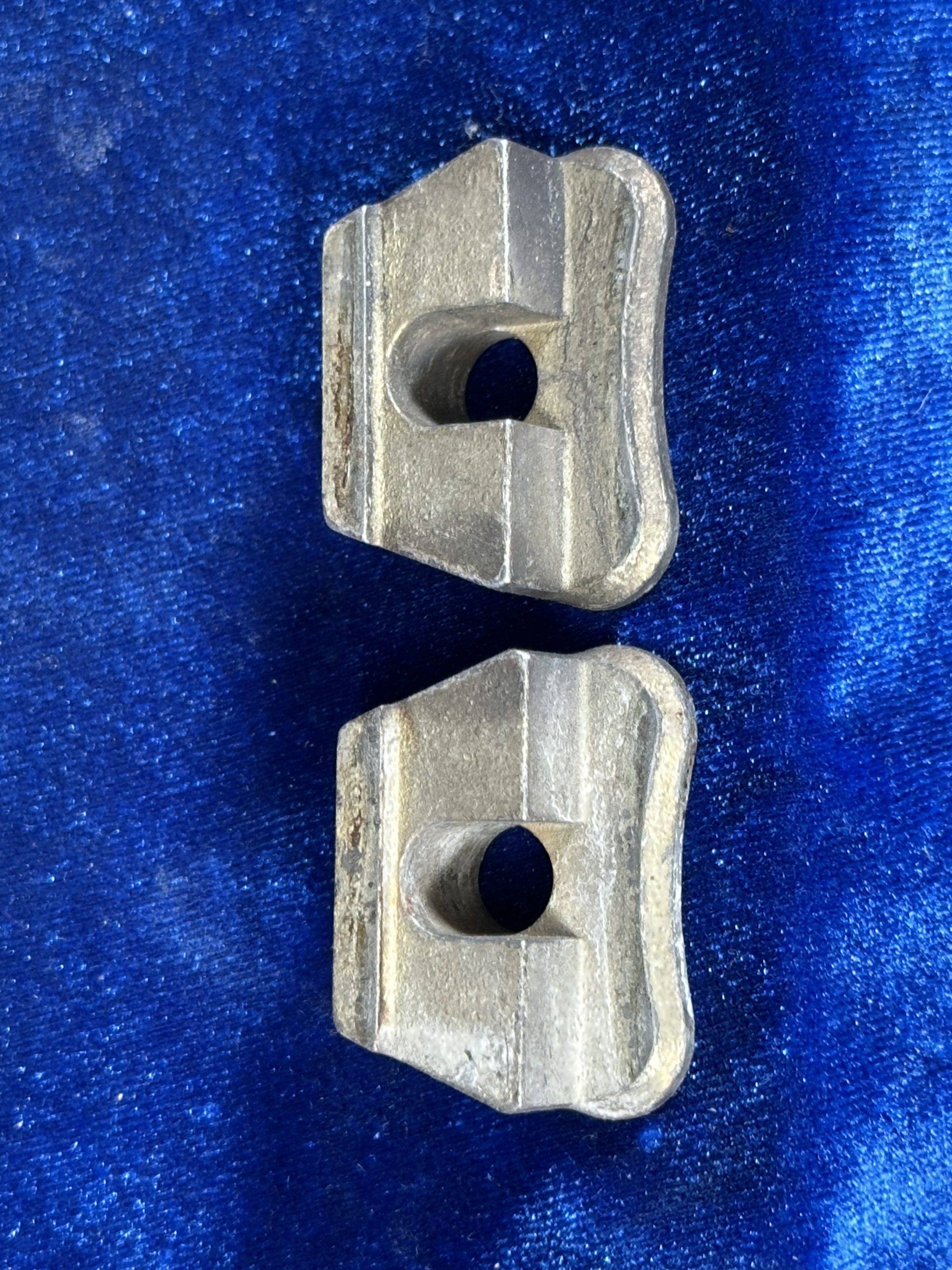 CLAMP - MAGNETO (SET OF 2)