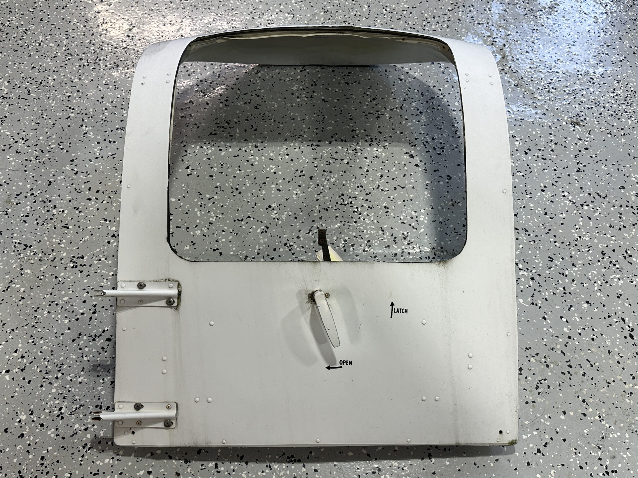 DOOR ASSY LH - NO WINDOW