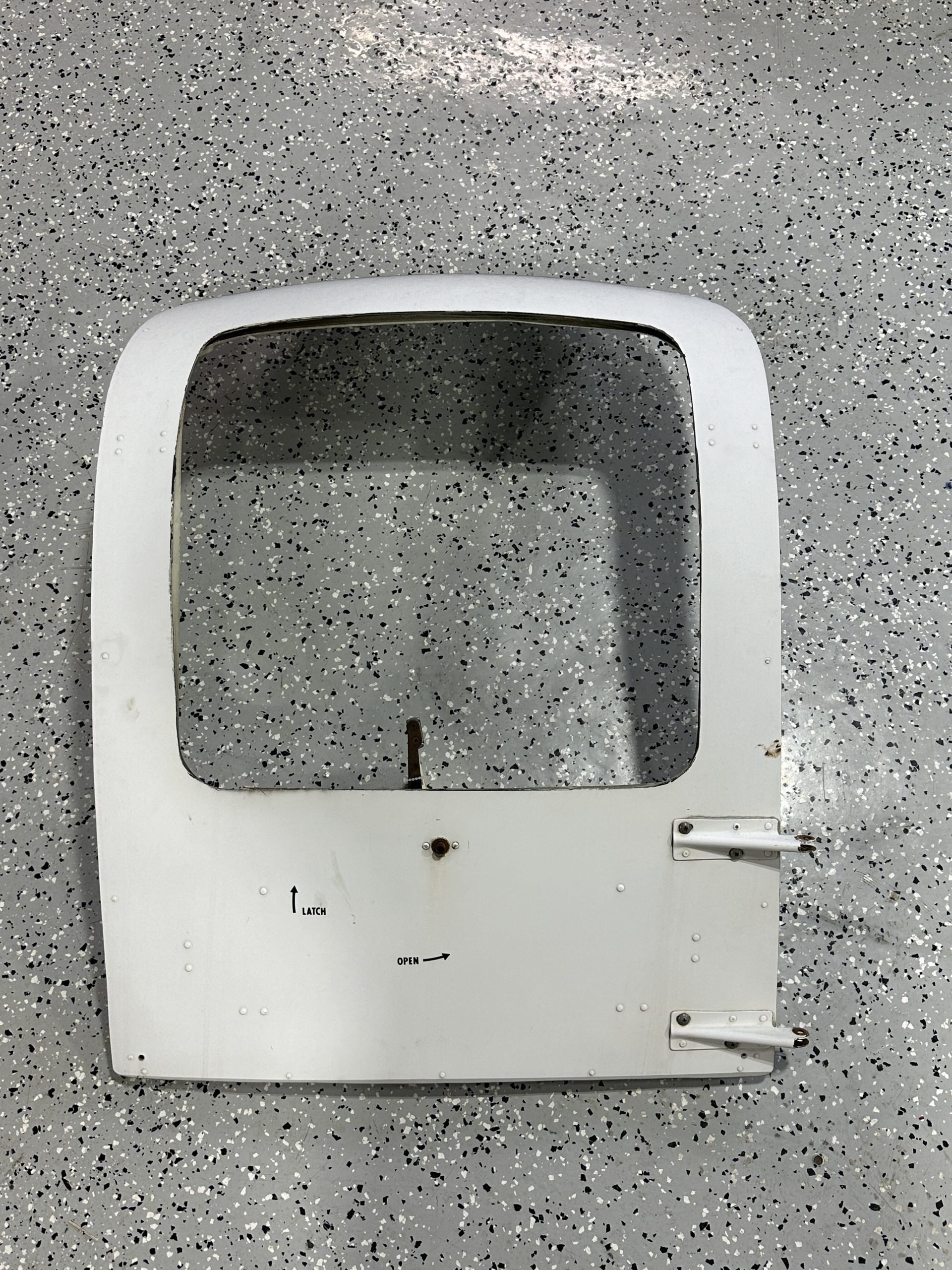 DOOR ASSY RH - NO WINDOW