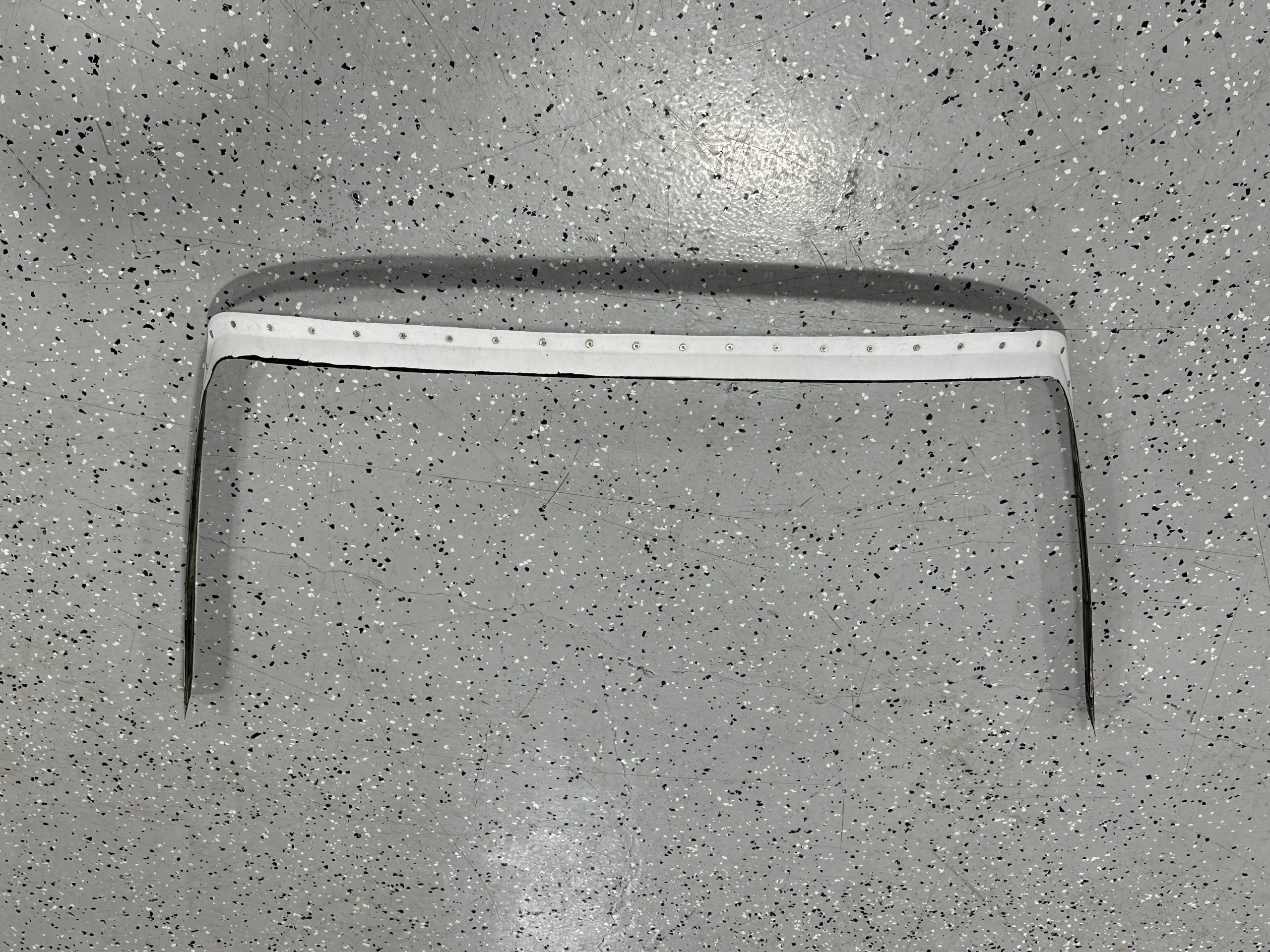 TRIM STRIP - LOWER FWD WINDSCREEN