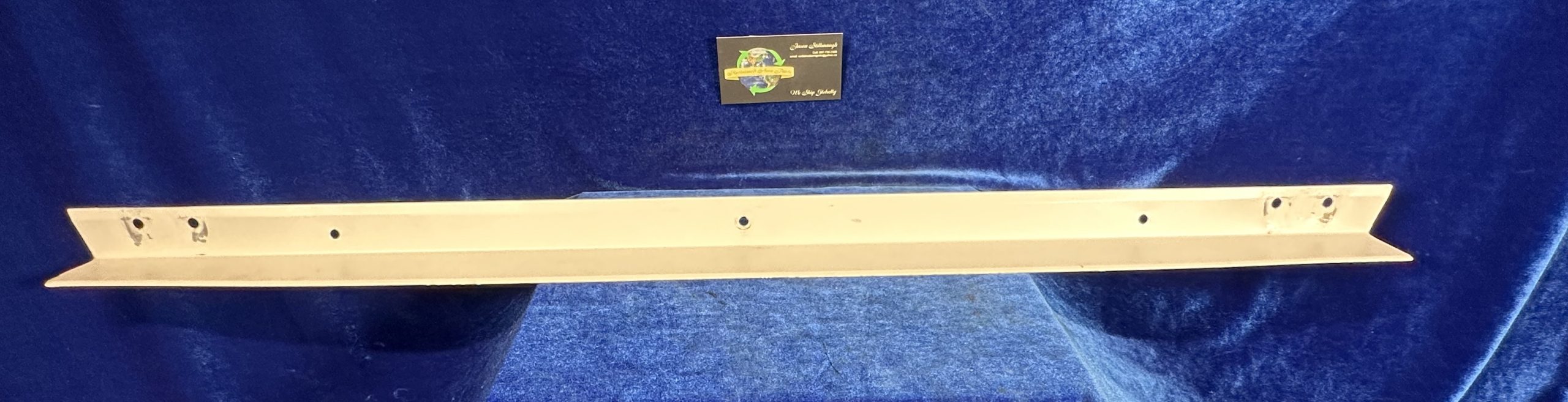SHIELD - FRONT SPAR