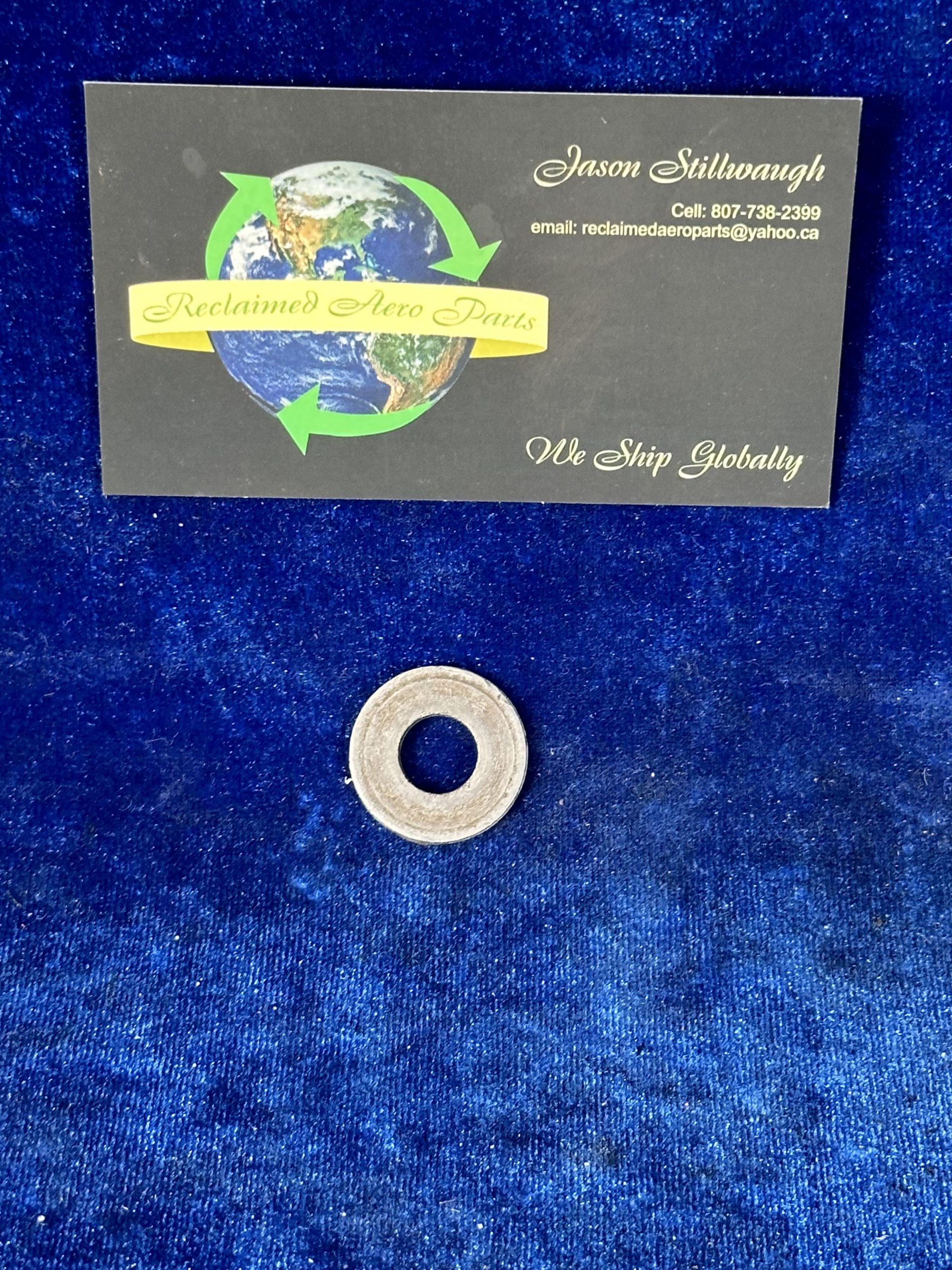 WASHER - FLAP INBRD AND CENTER TRACK