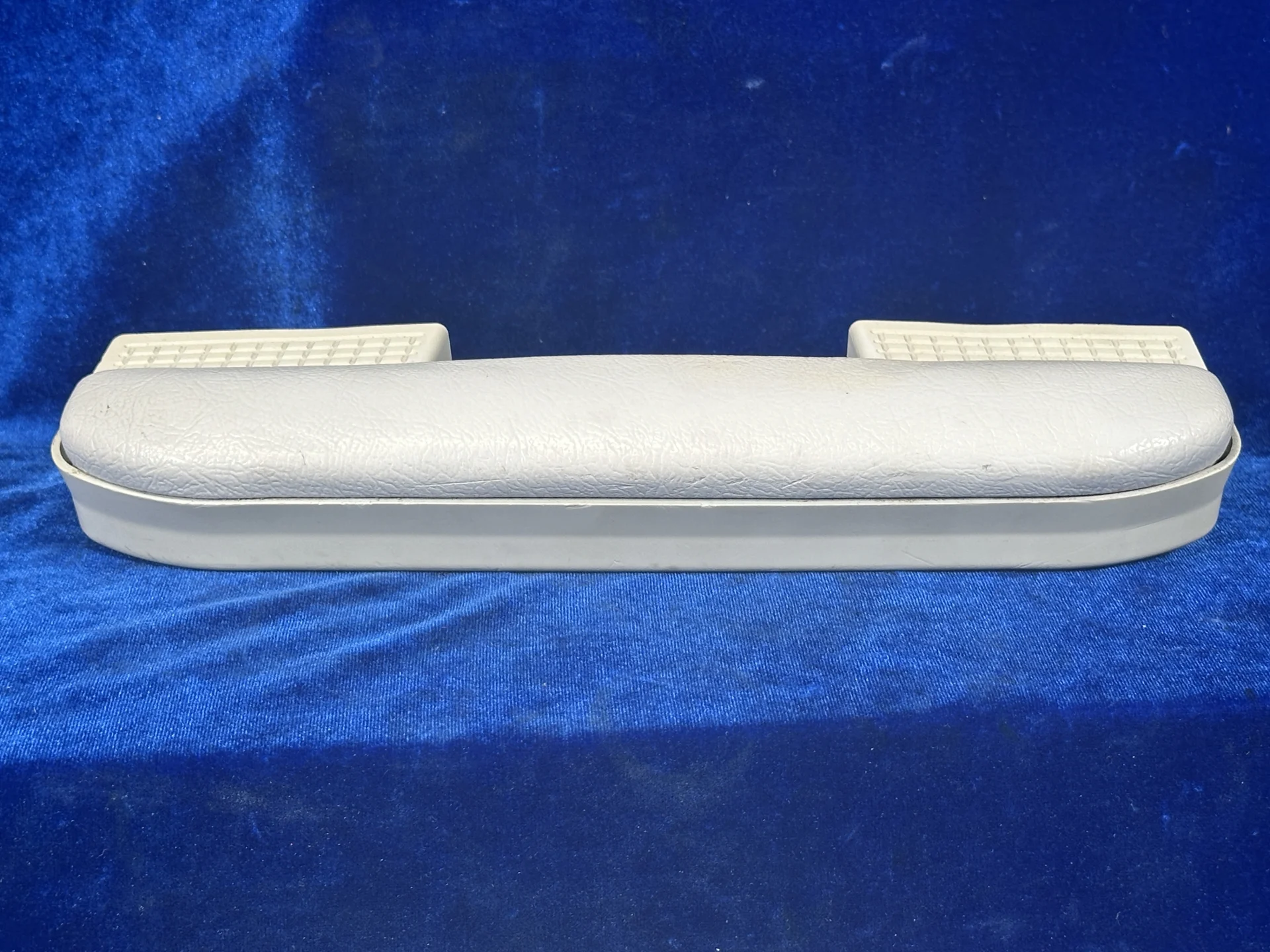 ARMREST ASSY - CO-PILOT DOOR