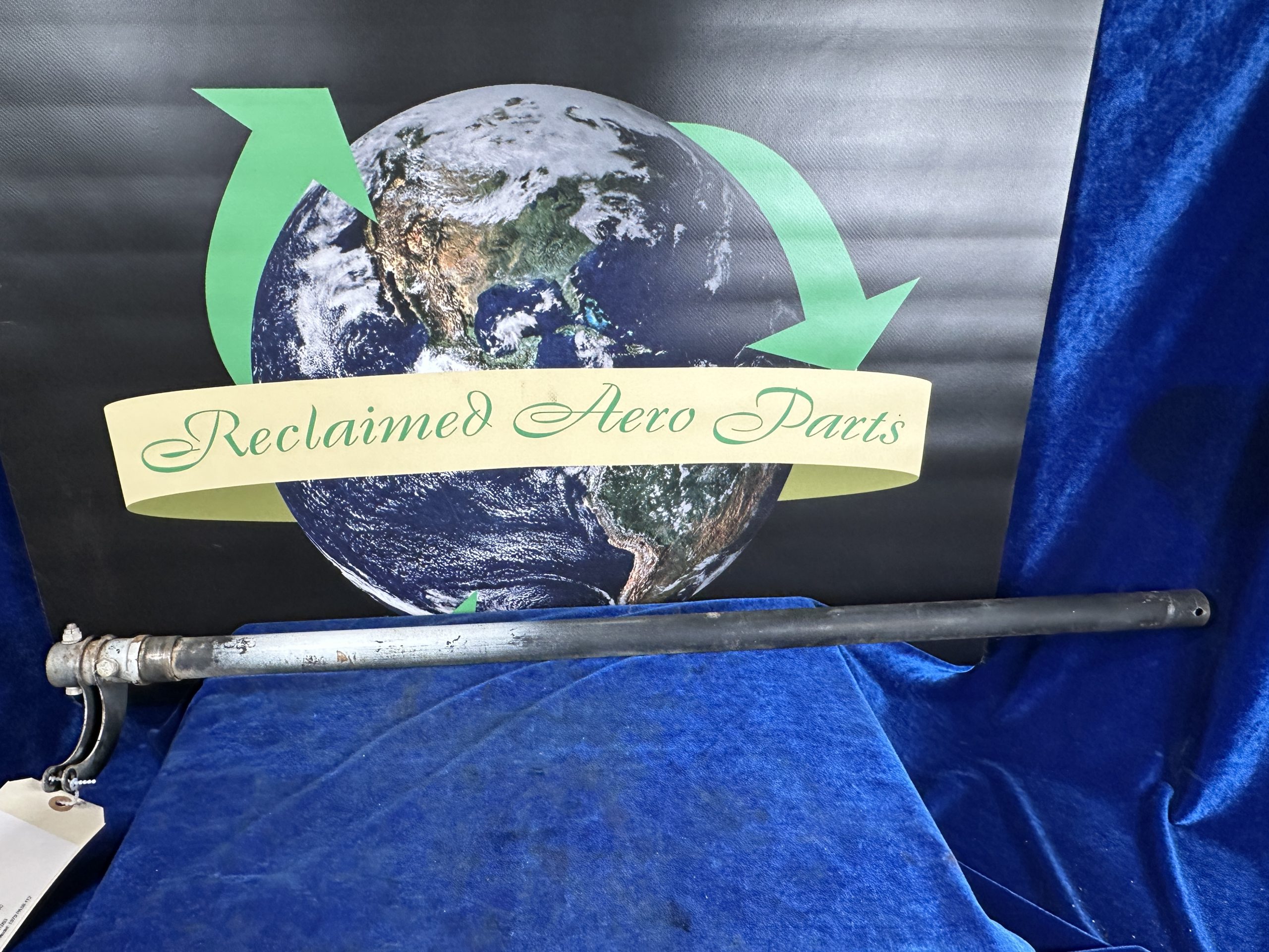 TORQUE TUBE ASSY - FLAP