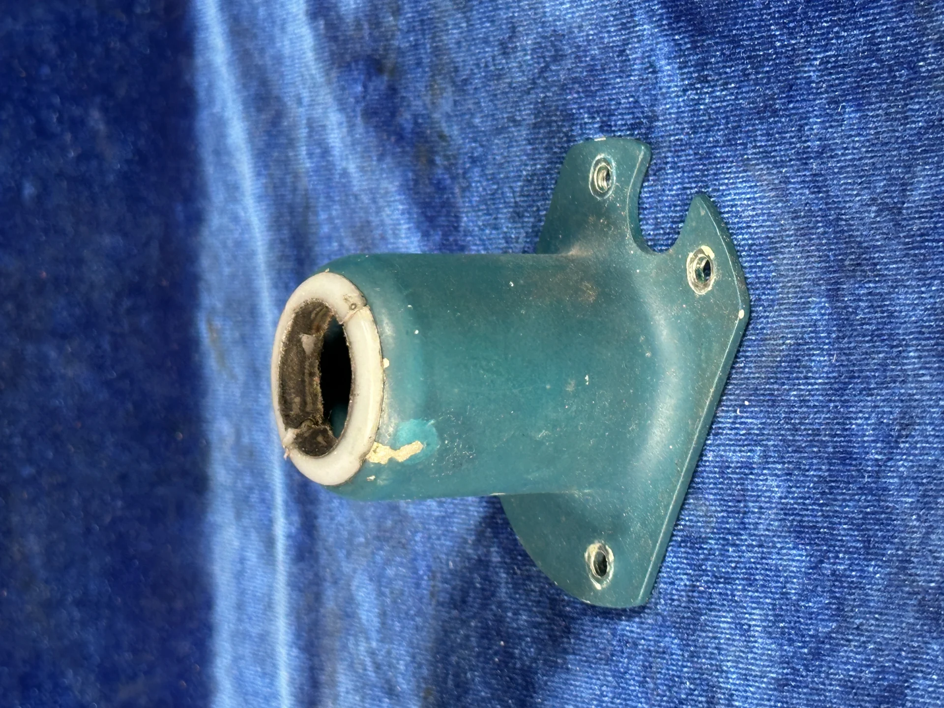SUPPORT ASSY - RH (CONTROL YOKE)