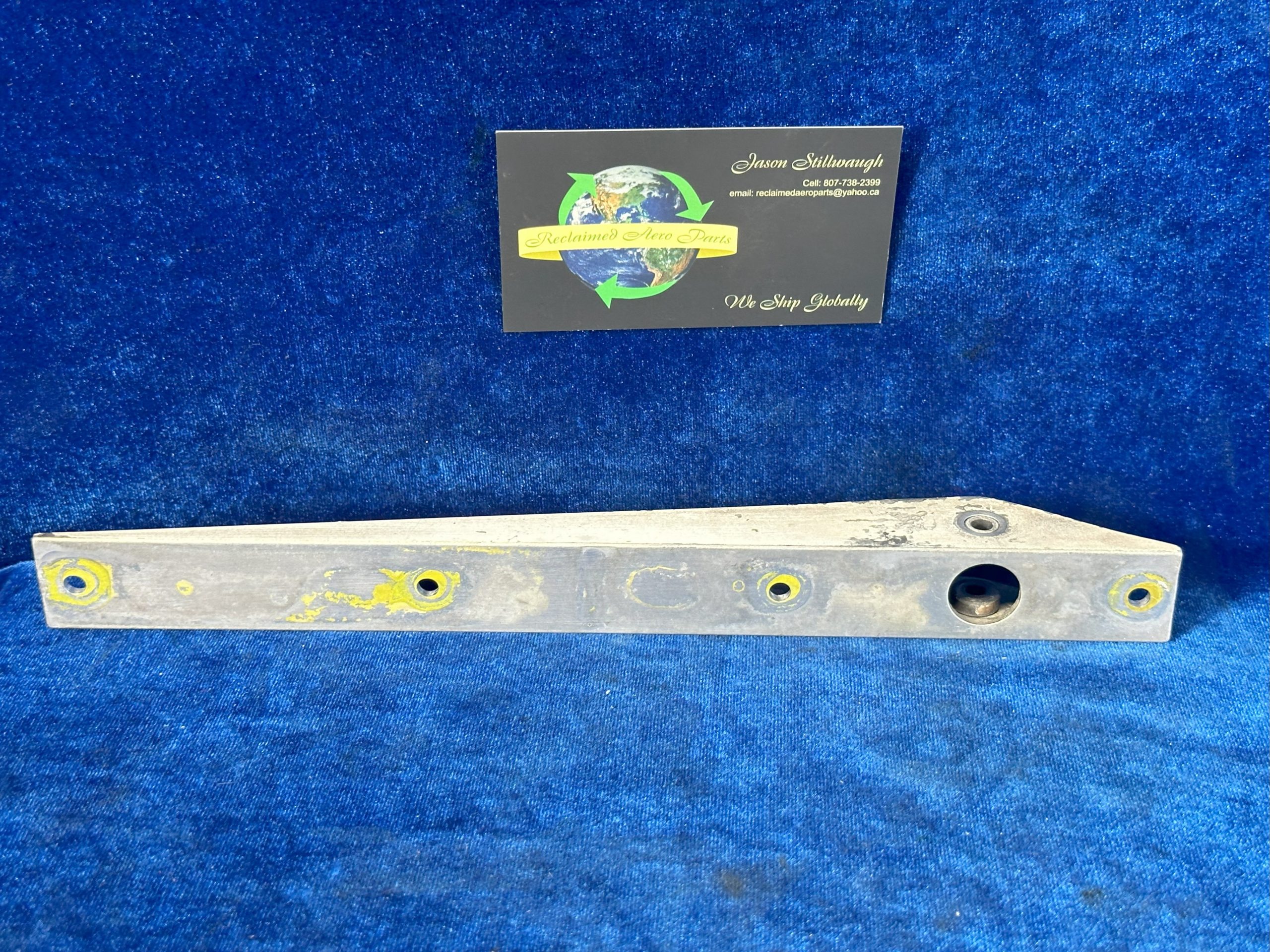 BRACKET ASSY - MAIN GEAR DOOR INBRD