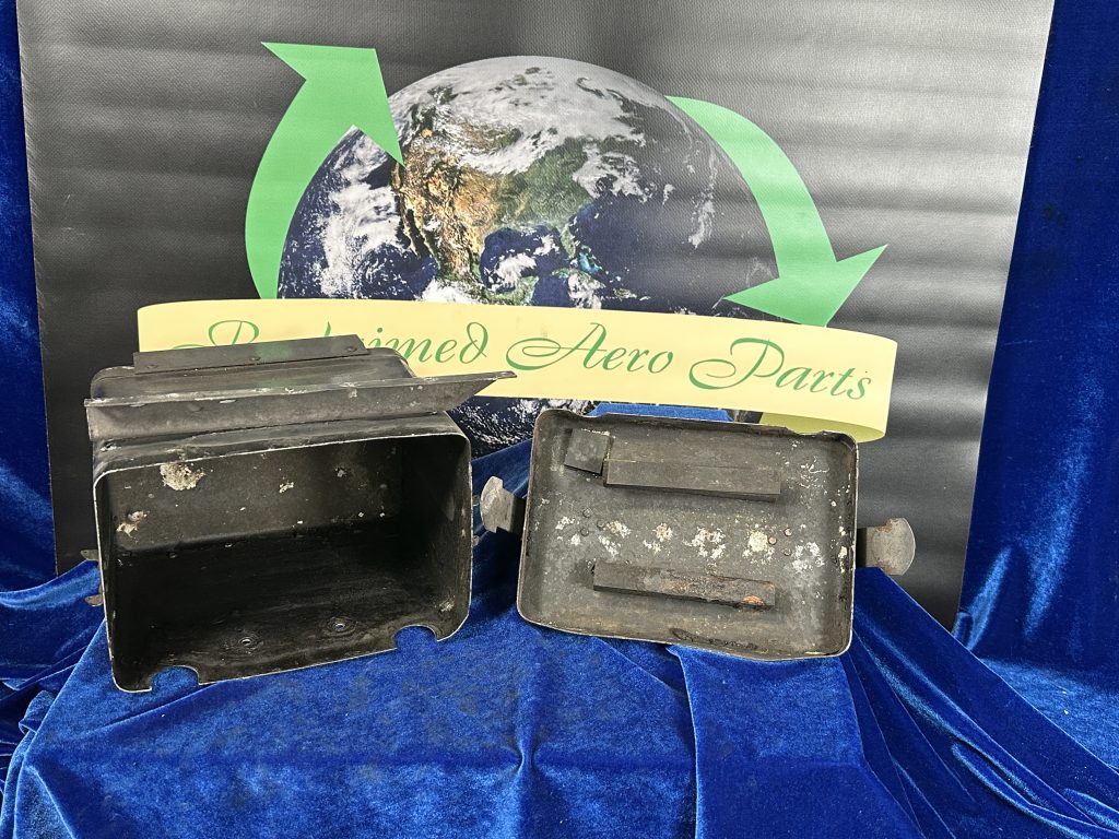 BATTERY BOX ASSY WITH LID & MOUNTING BRACKET