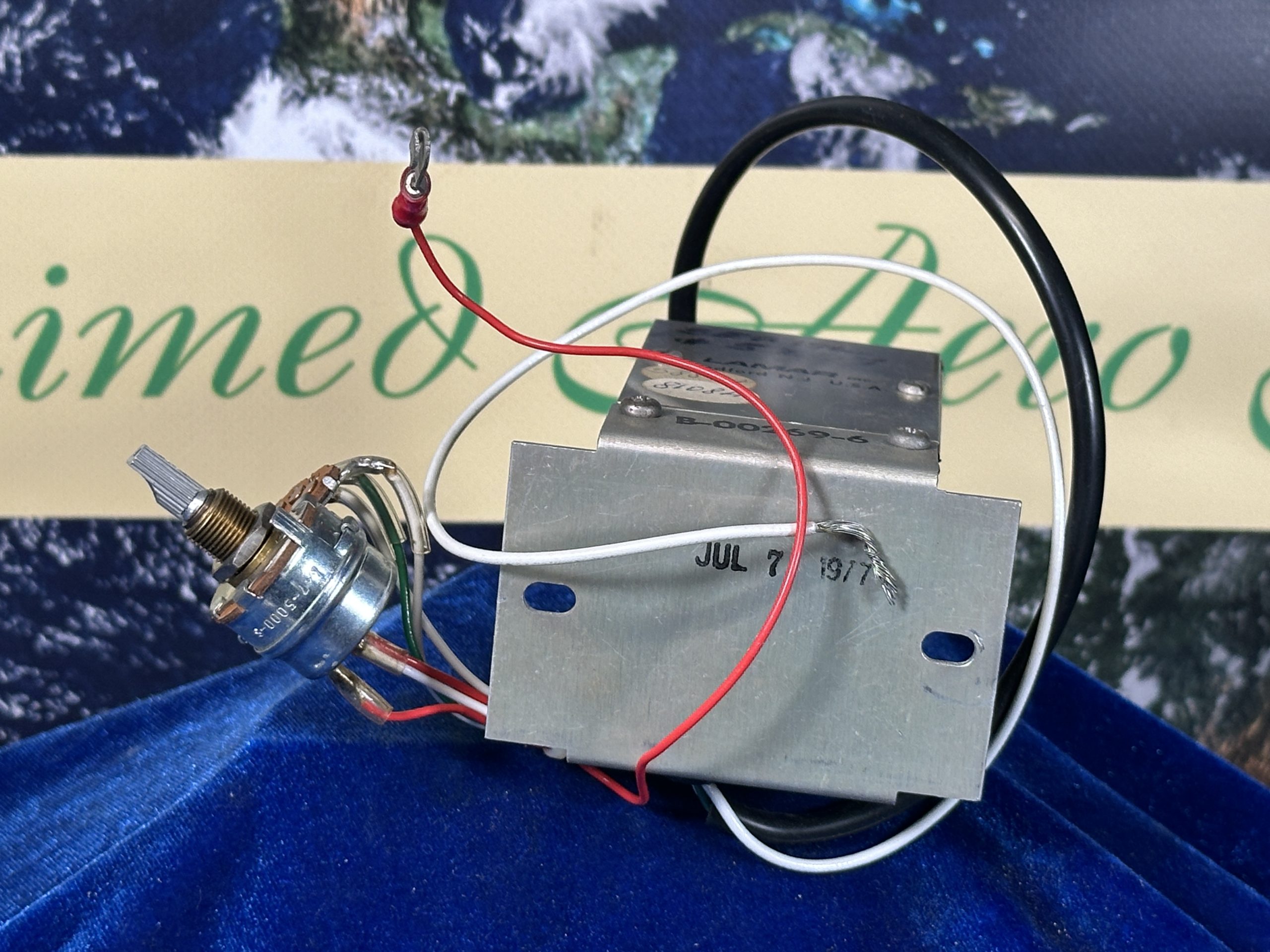 DIMMER ASSY (LAMAR) WITH SERVICEABLE TAG