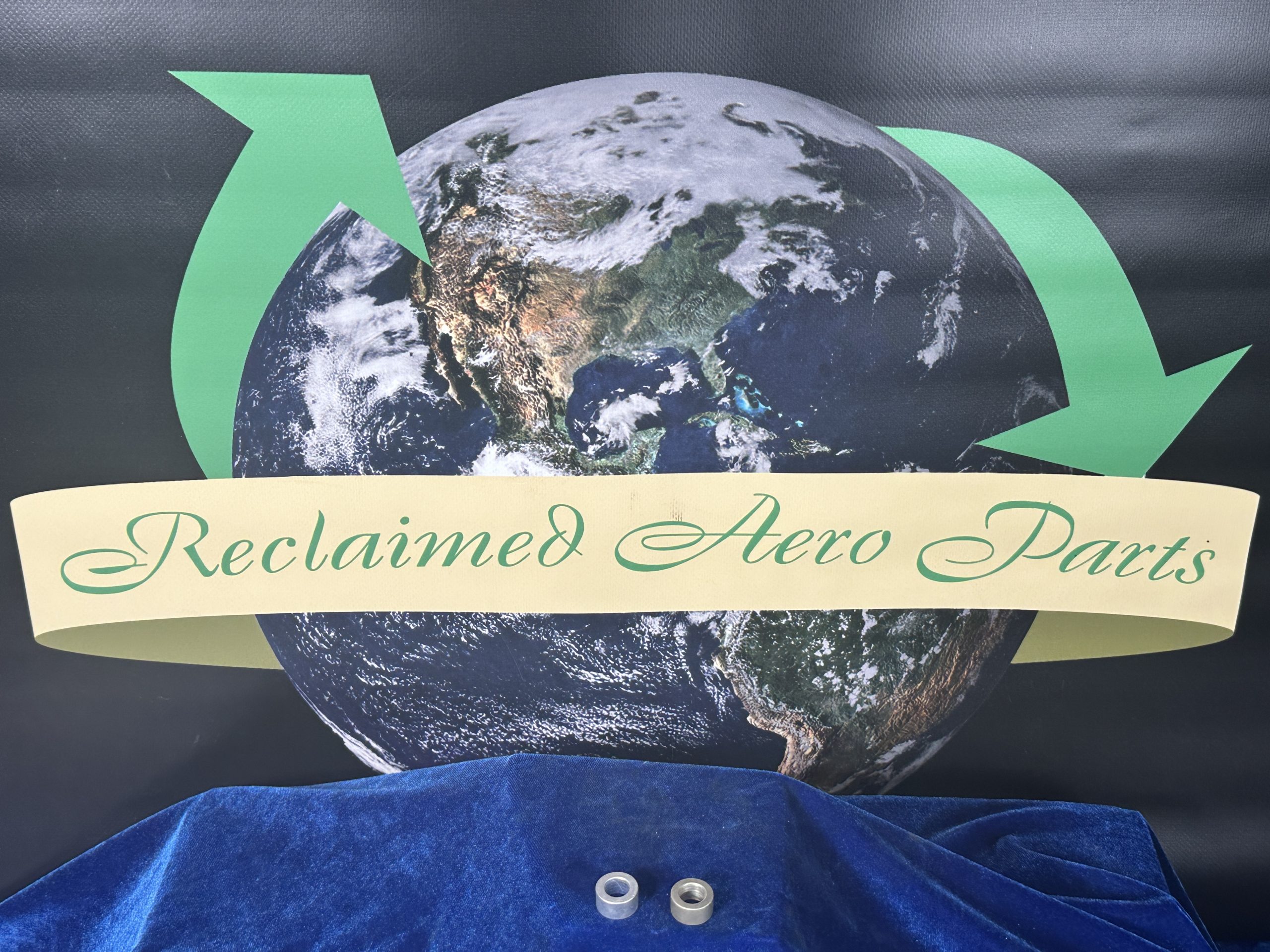 BUSHINGS - FLAP (QTY 2) WITH TAGS NEW