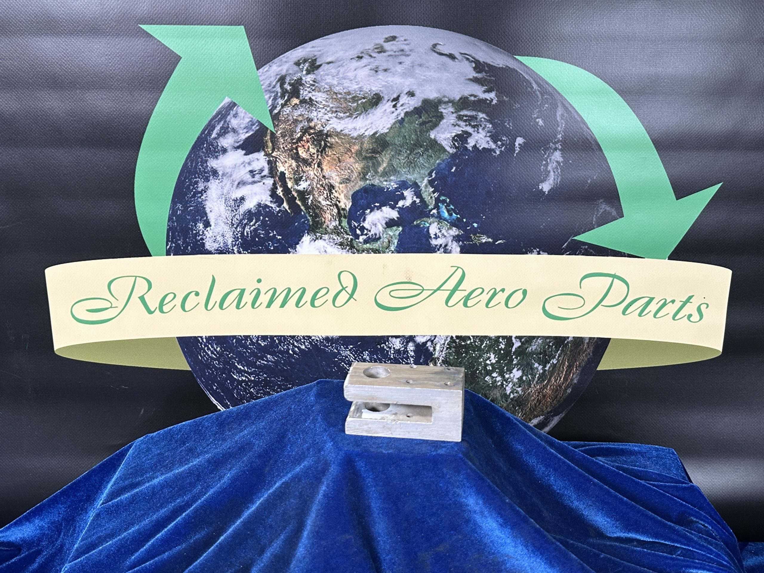 BLOCK- BEARING (REAR WING SPAR FITTING)