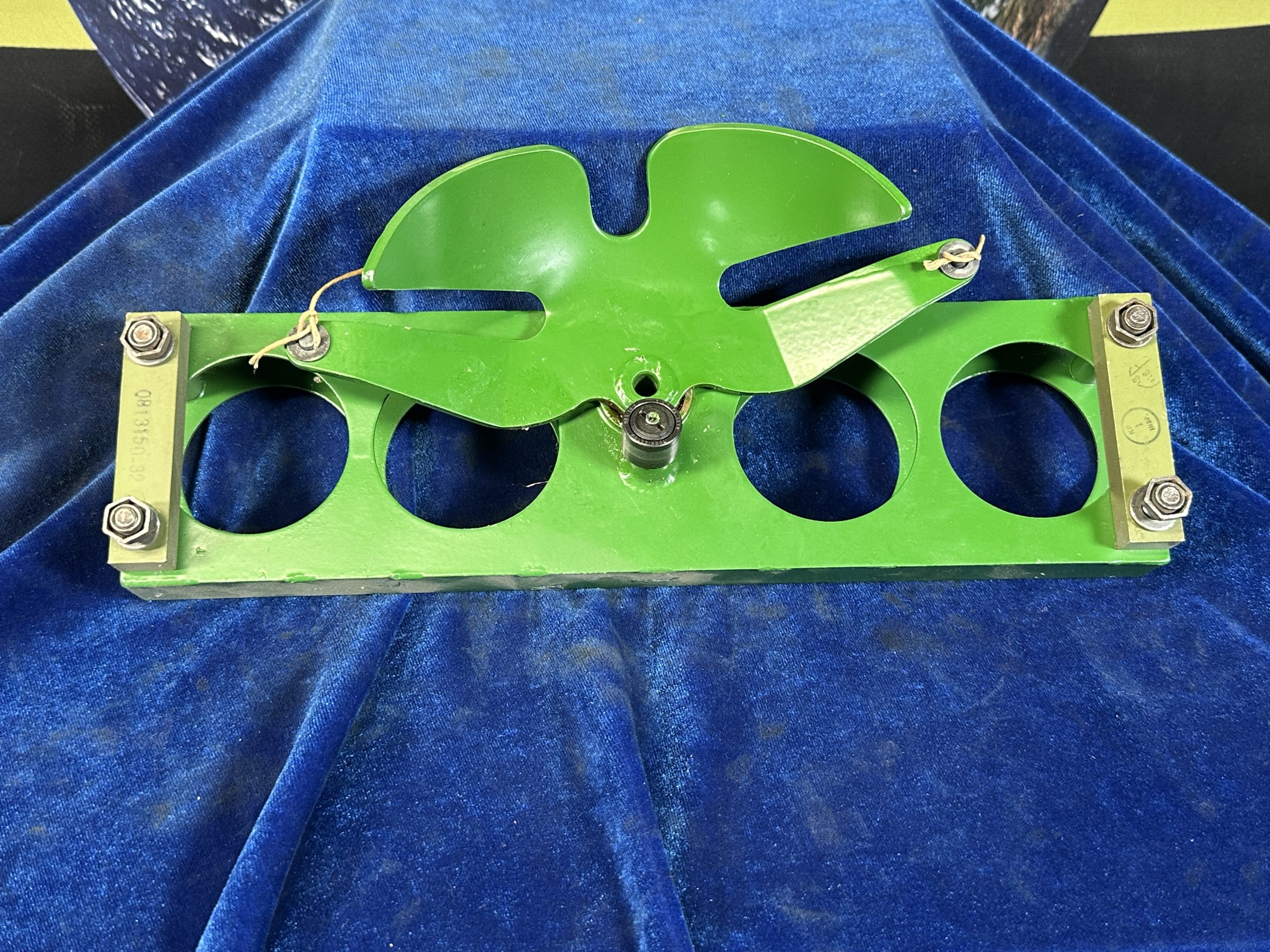 STEERING ASSY - NOSE GEAR