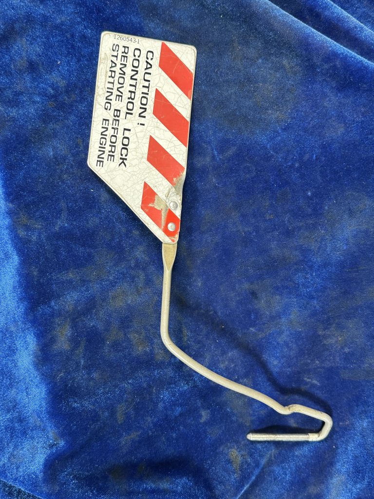 CONTROL LOCK ASSY - GUST LOCK