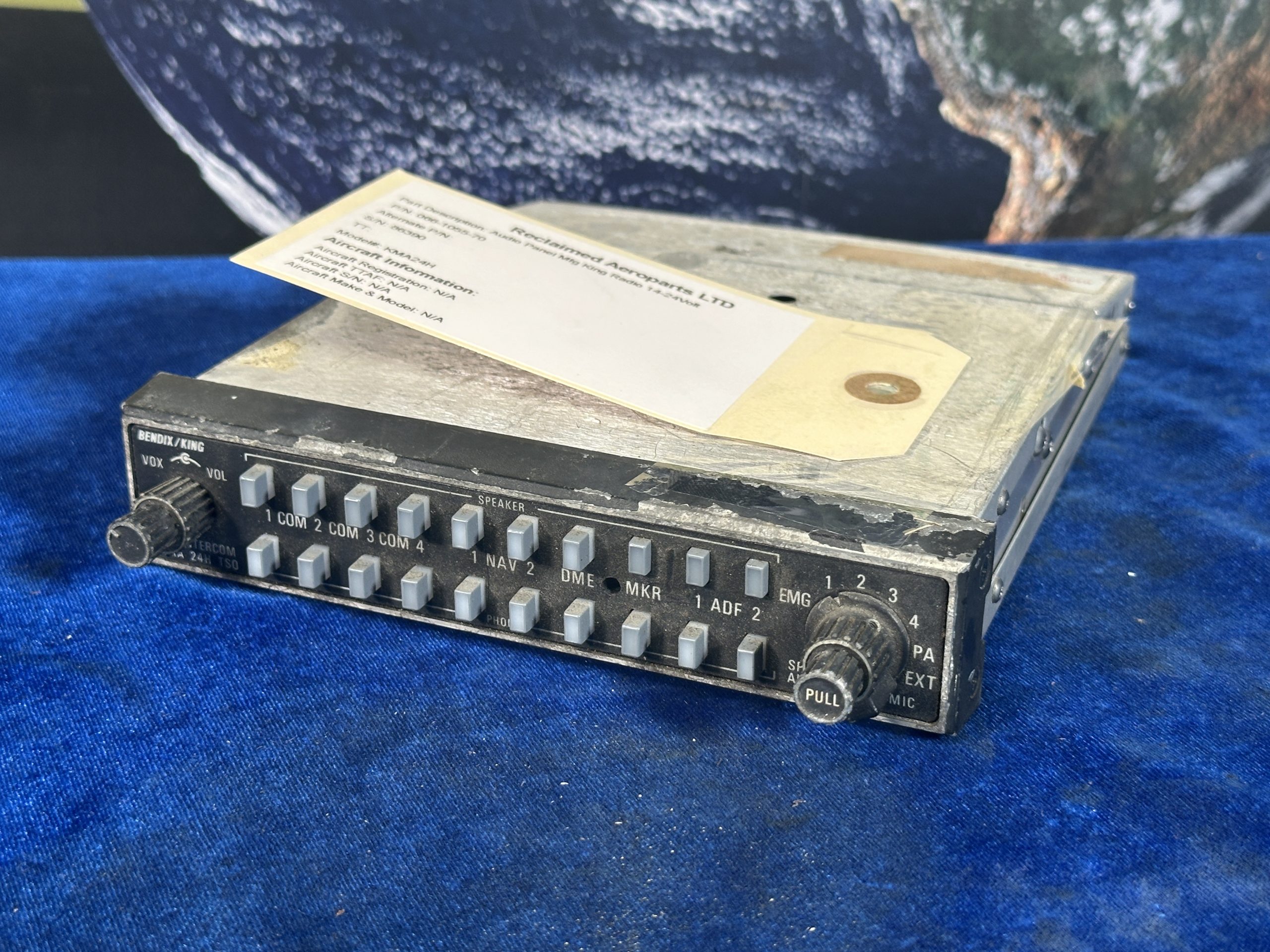 AUDIO PANEL 14-24volt