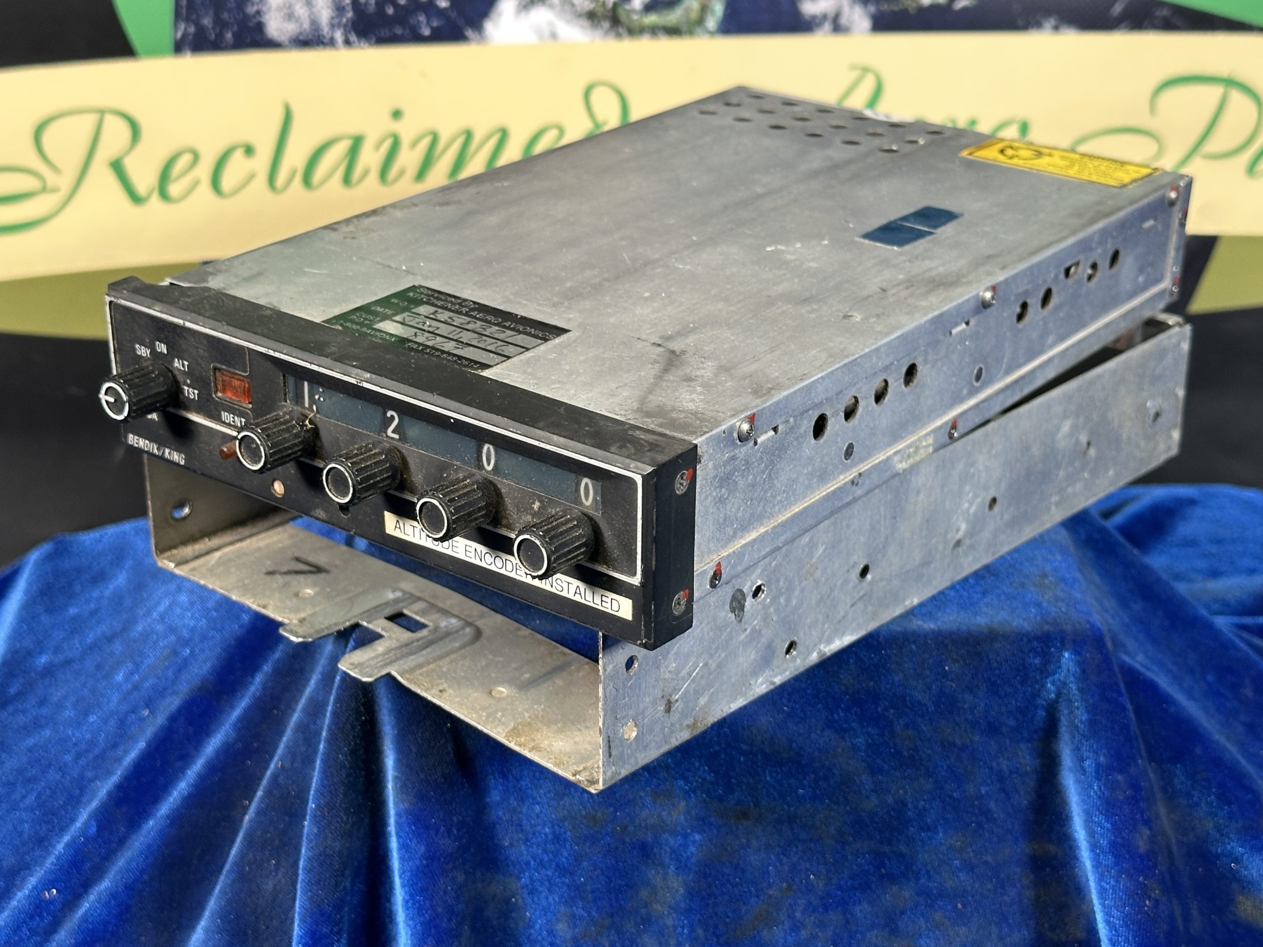 TRANSPONDER + TRAY(BENDIX KING)