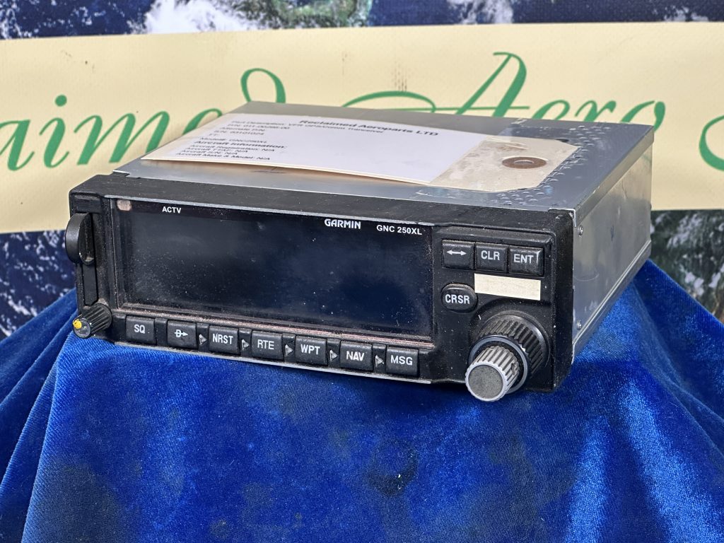 VFR GPS COMM TRANSCEIVER (GARMIN)