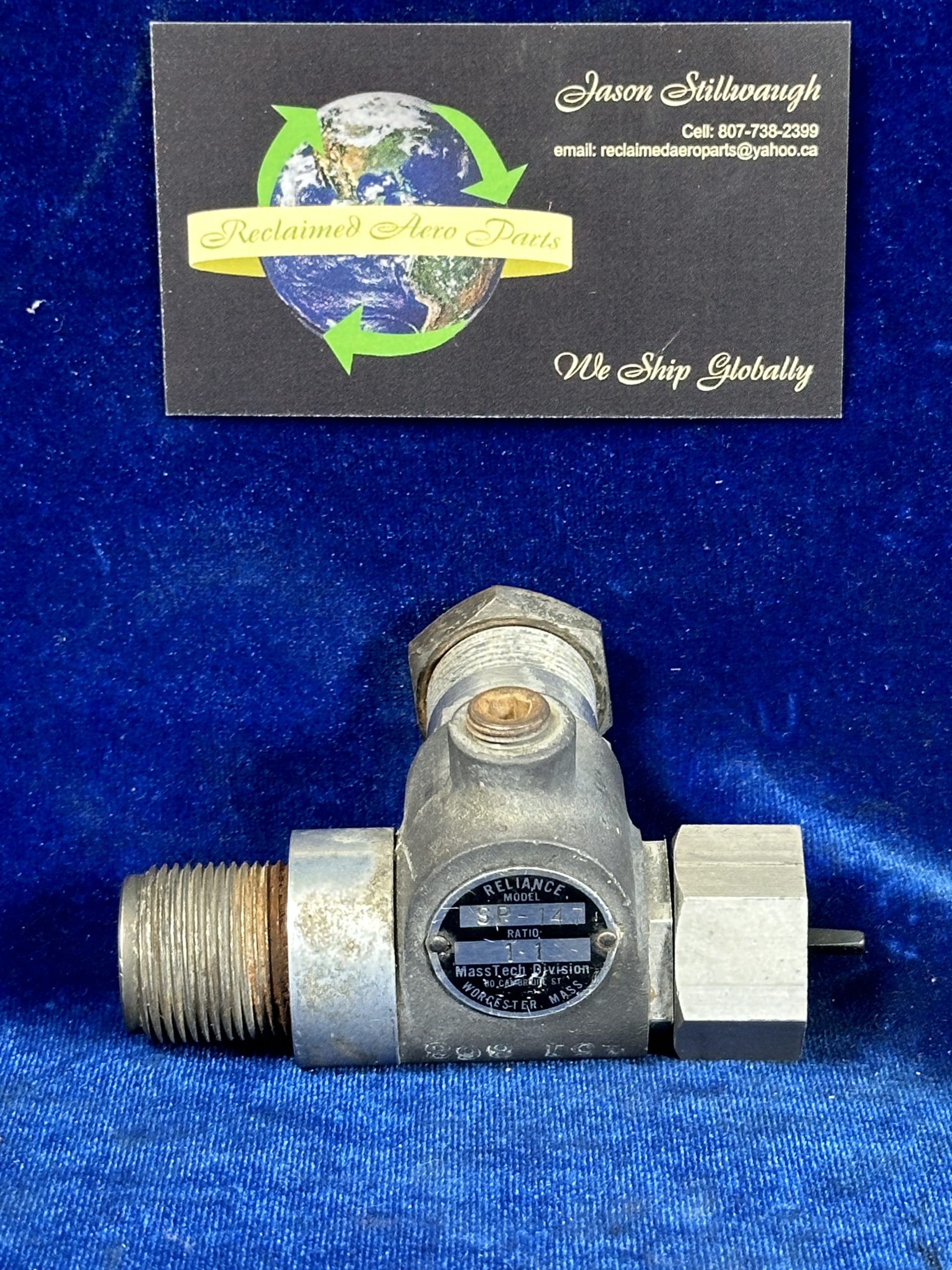 TACH ADAPTER RH SIDE