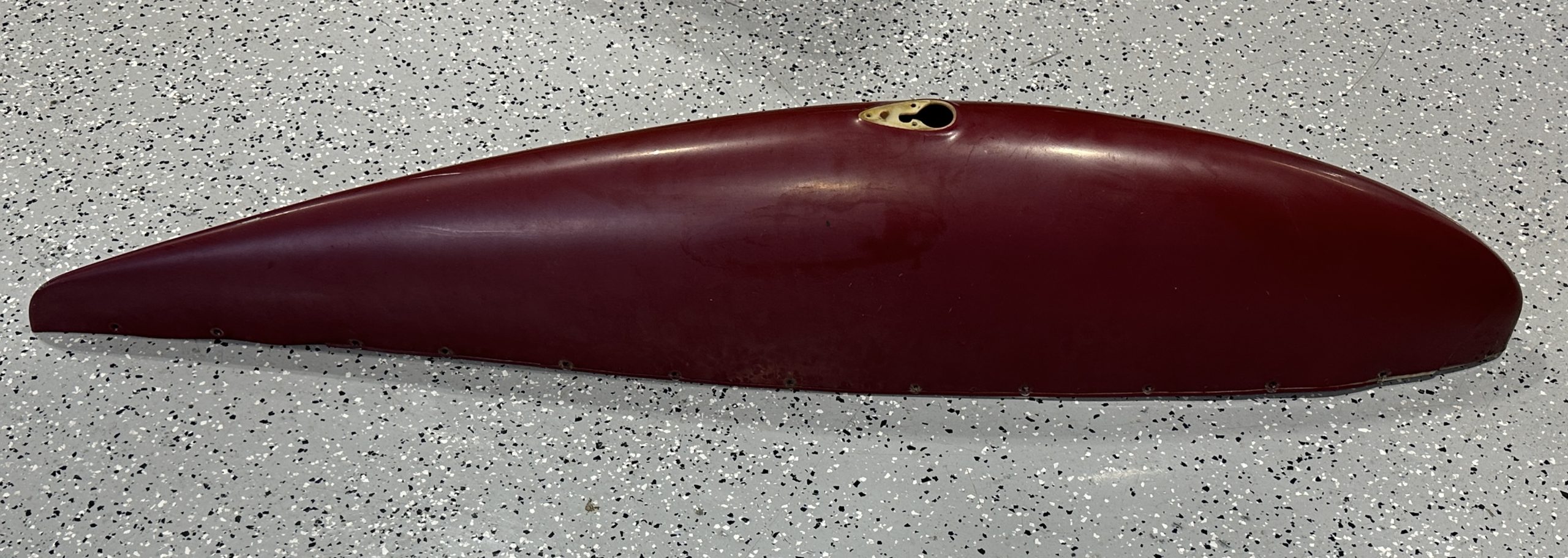 TIP ASSY - WING RH (PLASTIC WITH CRACKING