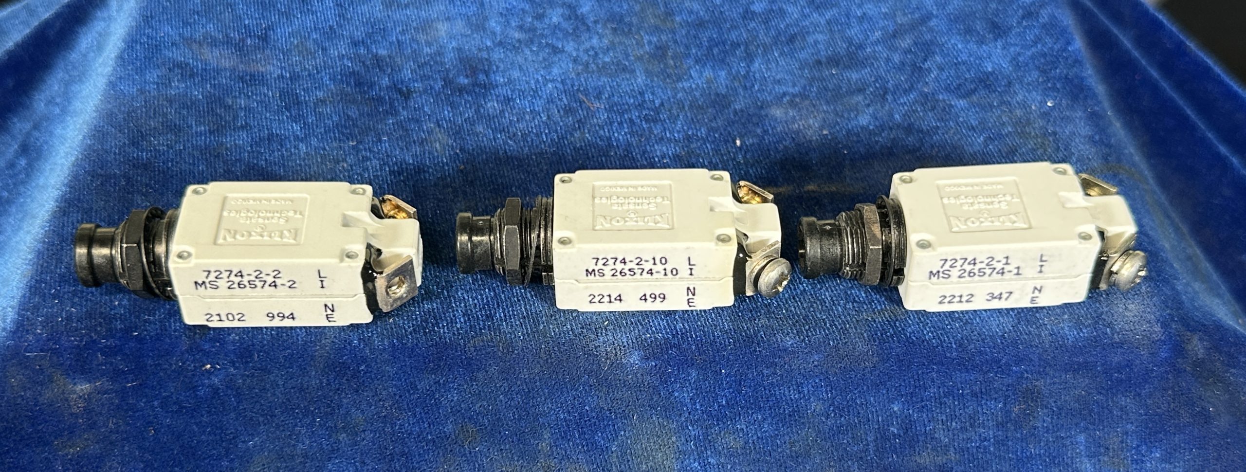 CIRCUIT BREAKER QTY 3 - 1, 2, 10amp