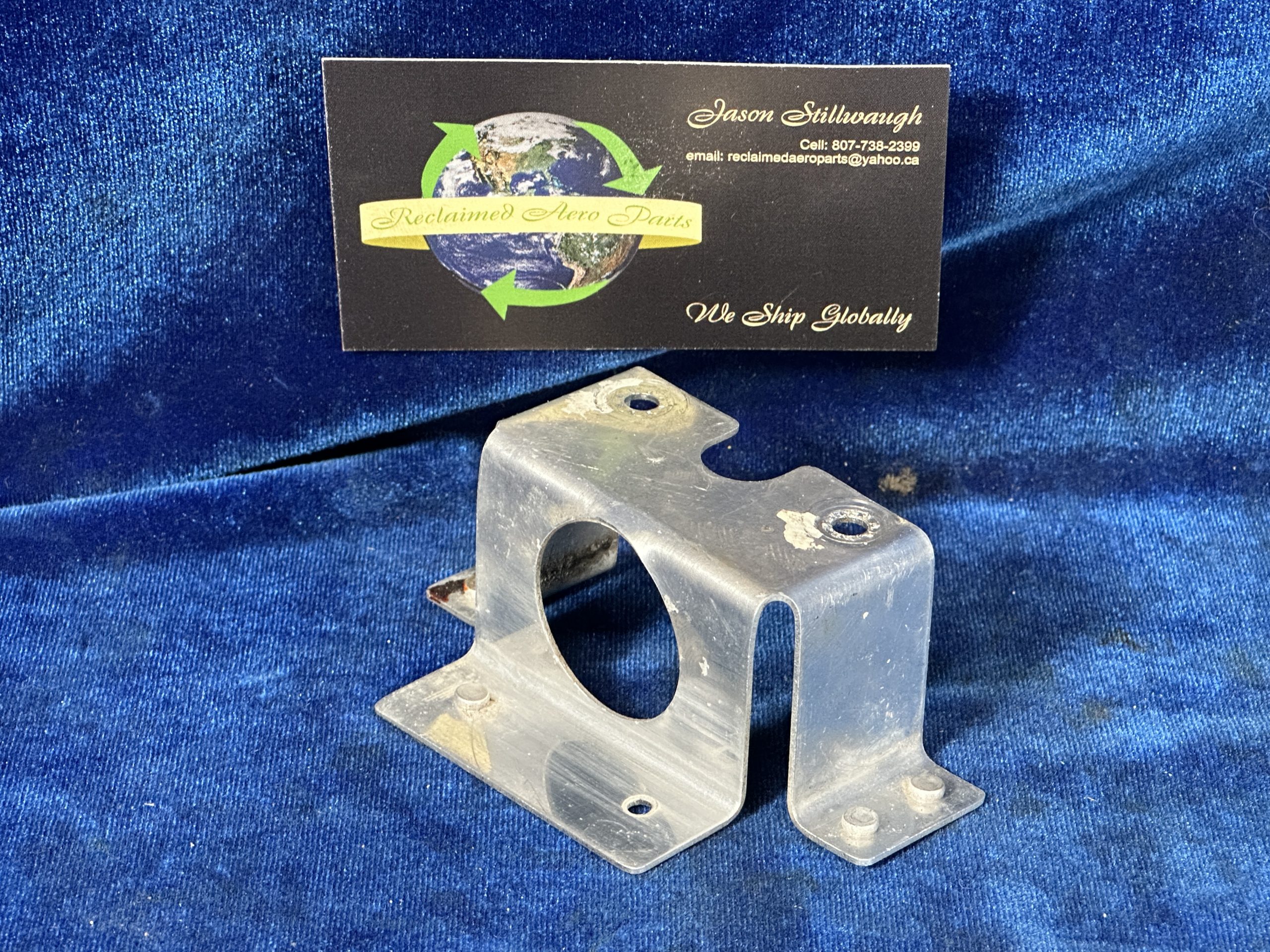 BRACKET - FUEL SELECTOR