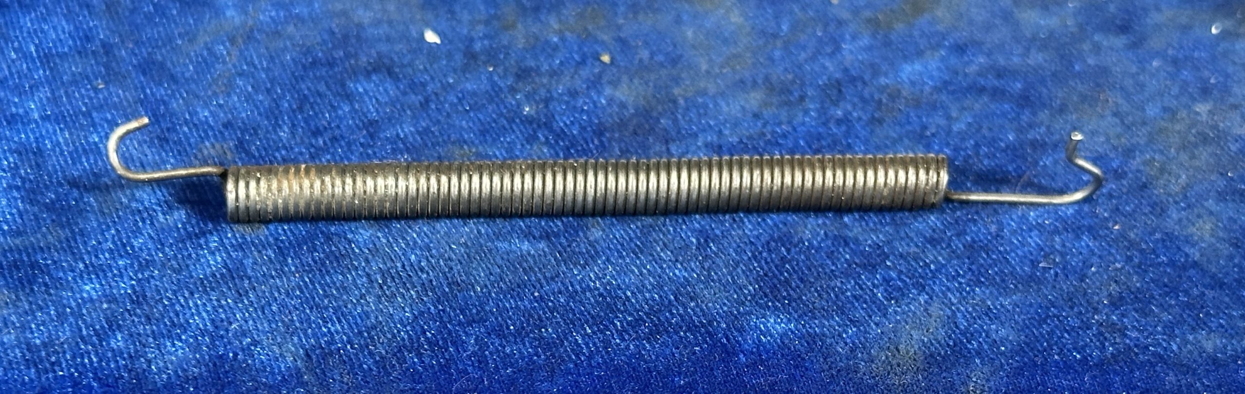 SPRING - RETURN PILOT DOOR