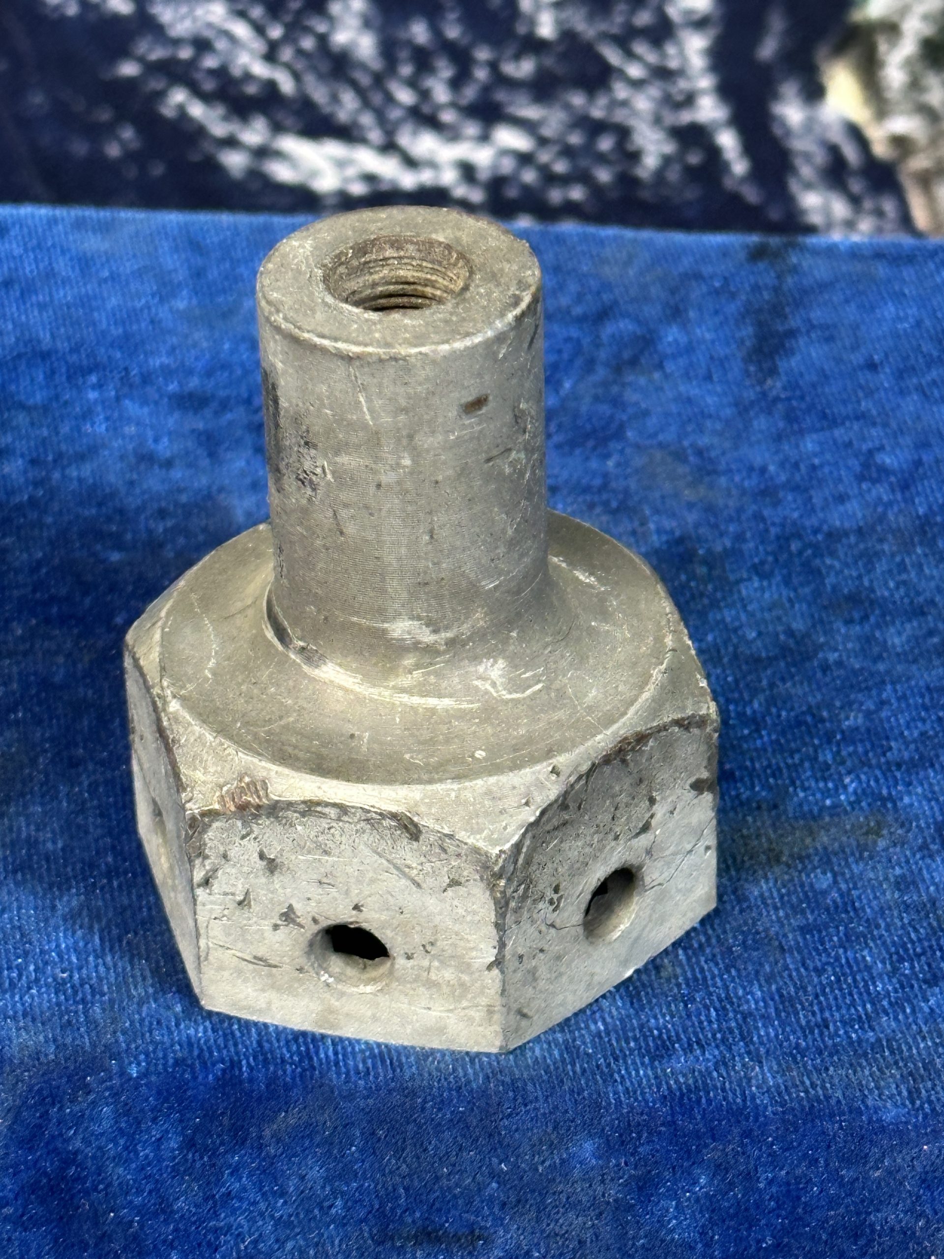 AXLE NUT - WHEEL PANT (STEEL)